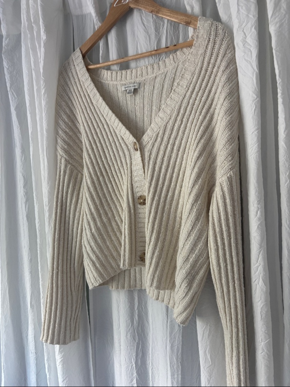 American Eagle Outfitters Beige Ribbed V‑Neck Button Cardigan - Picture 4 of 9